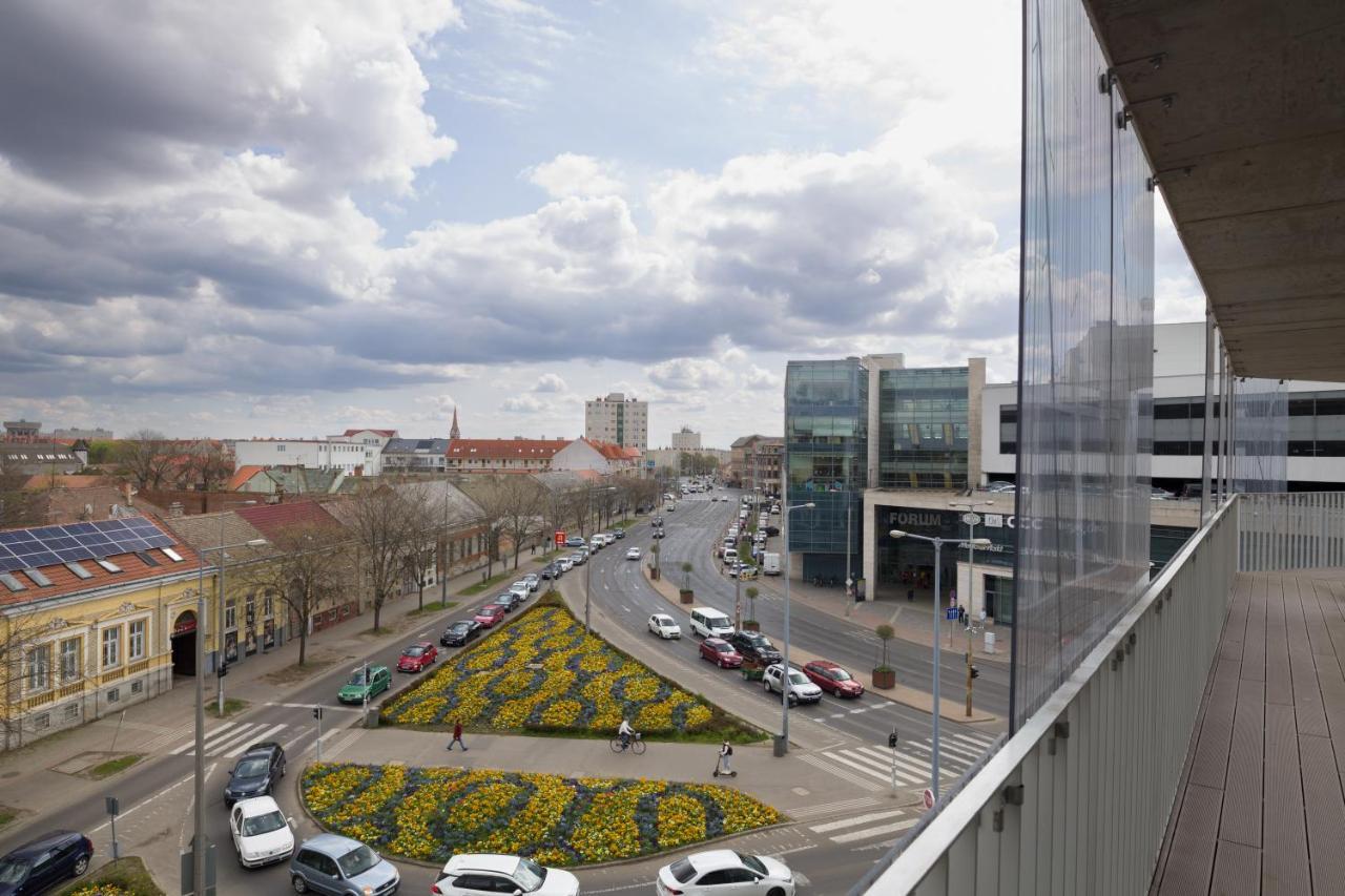Parizs Garden Apartments Debrecen Exterior foto