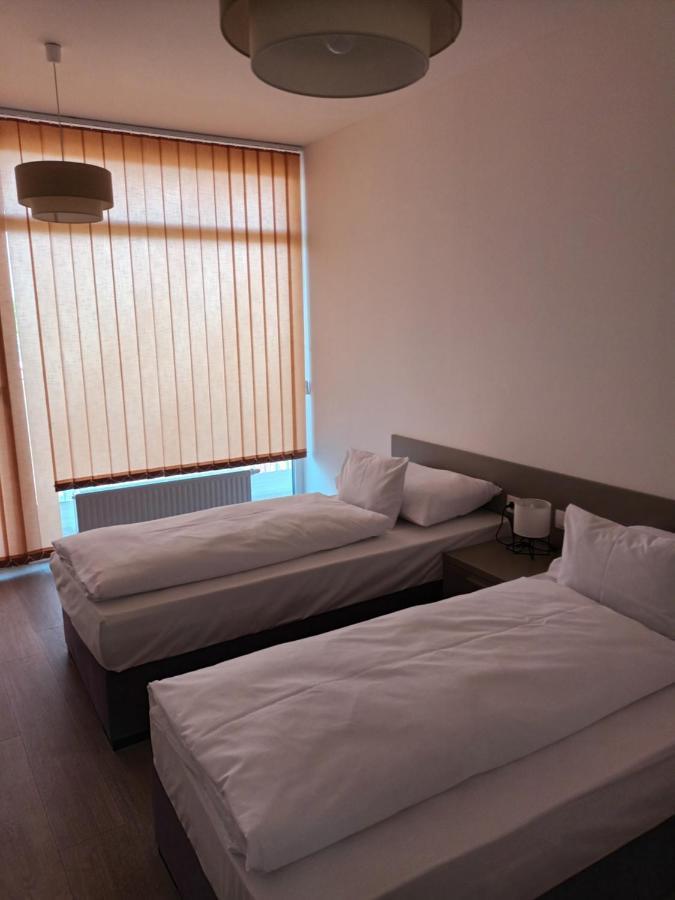 Parizs Garden Apartments Debrecen Exterior foto